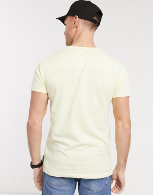 French Connection Essentials t-shirt-Yellow