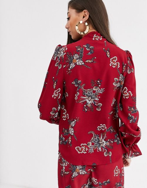 Vero Moda Tall paisley pussybow blouse-Red