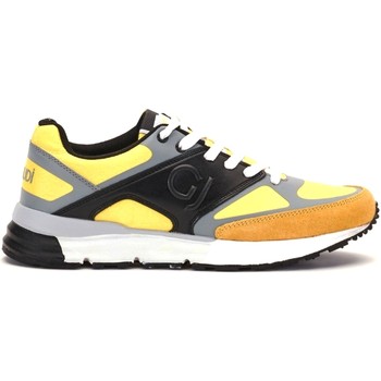 Gaudi V91-66860 men's Shoes (Trainers) in Yellow