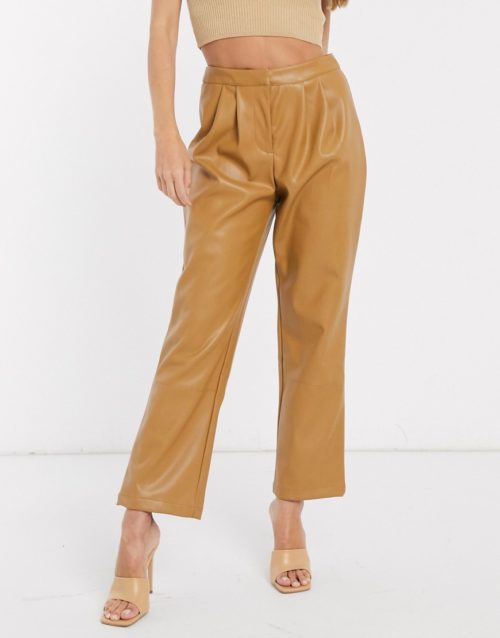 Vero Moda leather look trousers in camel-Brown