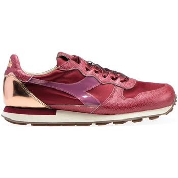 Diadora 201.172.775 women's Shoes (Trainers) in Red