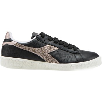 Diadora 501.173.994 women's Shoes (Trainers) in Black