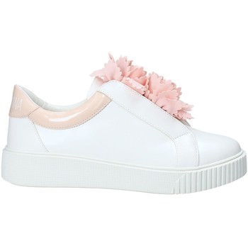 Fracomina FC19SM2039 women's Shoes (Trainers) in White
