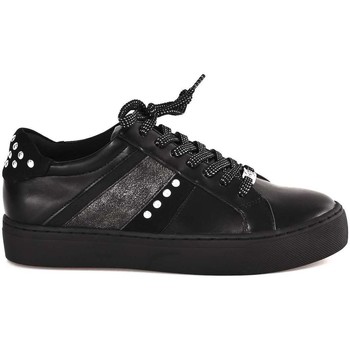 Gattinoni PINCH0814W women's Shoes (Trainers) in Black