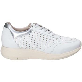 Impronte IL181583 women's Shoes (Trainers) in White