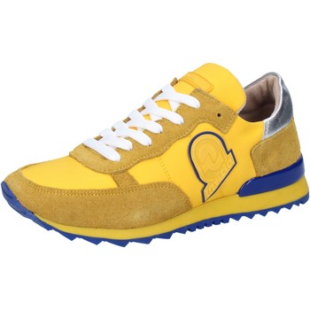 Invicta sneakers textile suede AB53 women's Shoes (Trainers) in Yellow. Sizes available:2