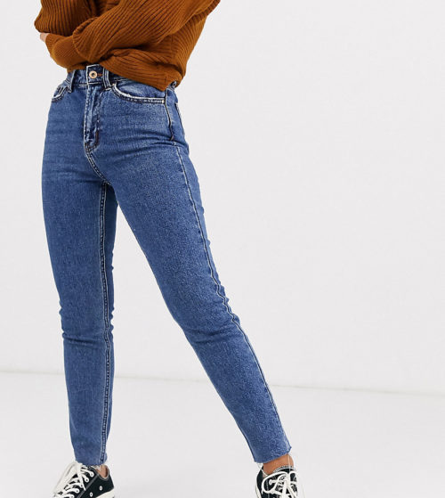 Only Petite high waisted straight leg jeans with raw hem-Navy