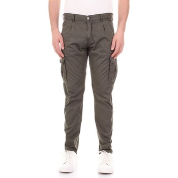 Yes Zee P645-PV00 Cargo Man Grigio scuro men's Trousers in Grey. Sizes available:US 36,US 40