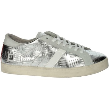 Date D.a.t.e. HILL LOW-18 Sneakers Women Silver women's Shoes (Trainers) in Silver