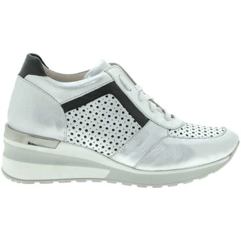 Exton E08 women's Shoes (Trainers) in Silver
