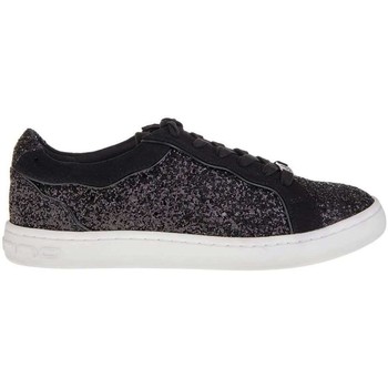 Fornarina PE18AN2862 women's Shoes (Trainers) in Black