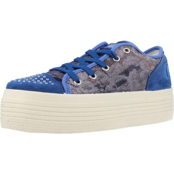 Guess FL1BND LAC12 women's Shoes (Trainers) in Blue
