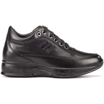 Lumberjack SW01305 009 B01 women's Shoes (Trainers) in Black