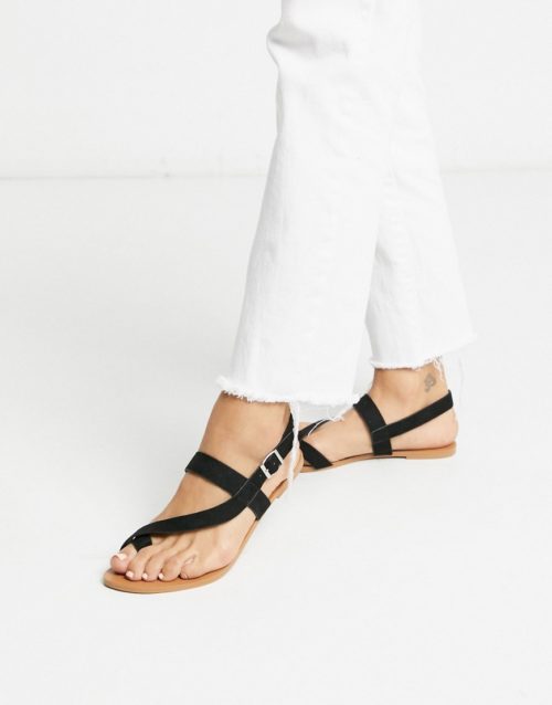 Miss Selfridge flat sandals with toe loop in black