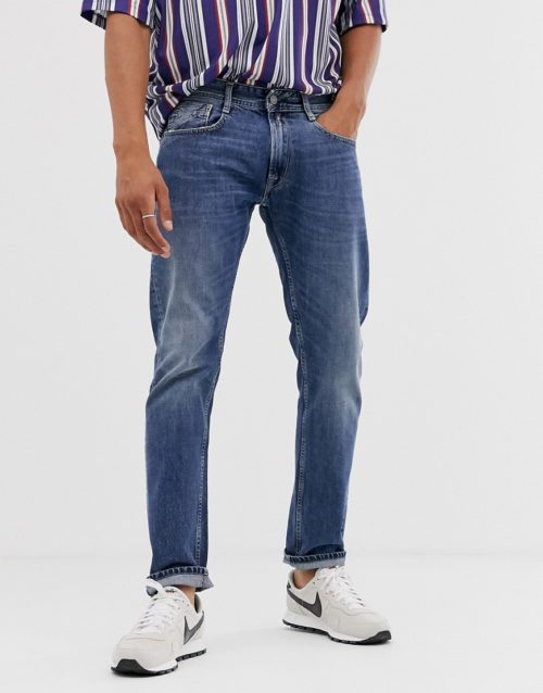 Replay Rob straight tapered fit jeans in mid wash-Blue